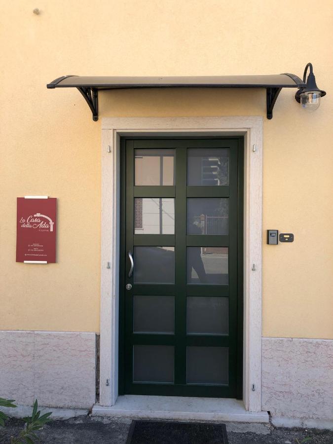 Готель La Casa Della Ada Кастельнуово-дель-Гарда Екстер'єр фото
